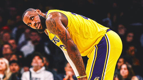 NBA Trending Image: 2024 NBA odds: Lakers' playoff chances; LeBron's 40,000th point
